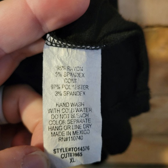 B Leev women's black causal patterned shoulder long sleeve top size xl - Picture 7 of 9